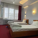 Oez Altinbasak Otel