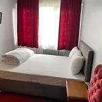 Oez Altinbasak Otel